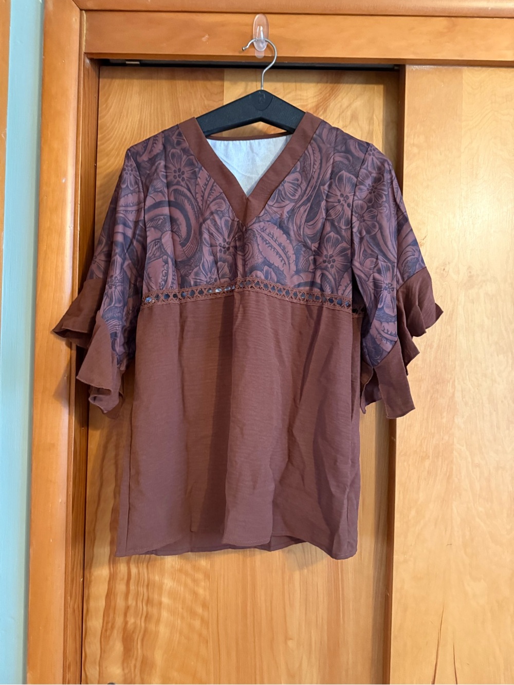 Women's V-Neck Ruffle Sleeve Top - Brown